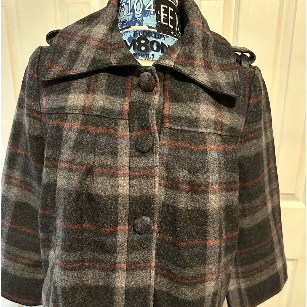 Pre-loves Crème Fraiche Coat Size medium
